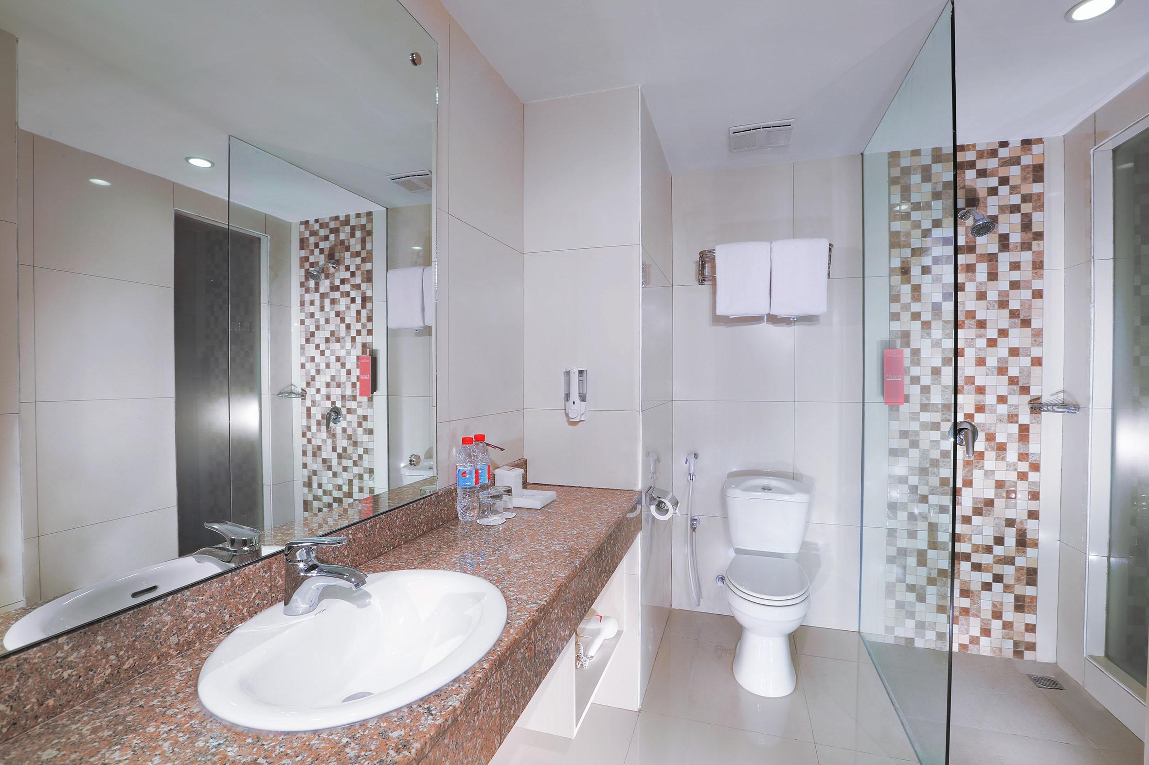 Favehotel Simpang Lima - Семаранг Экстерьер фото